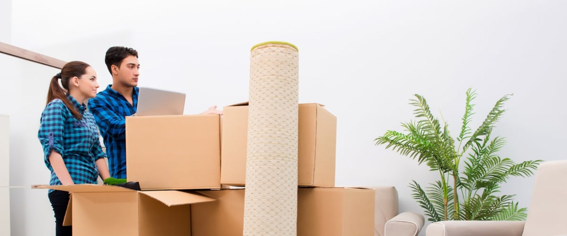 11 Things to Do While Movers are Moving Your Stuff